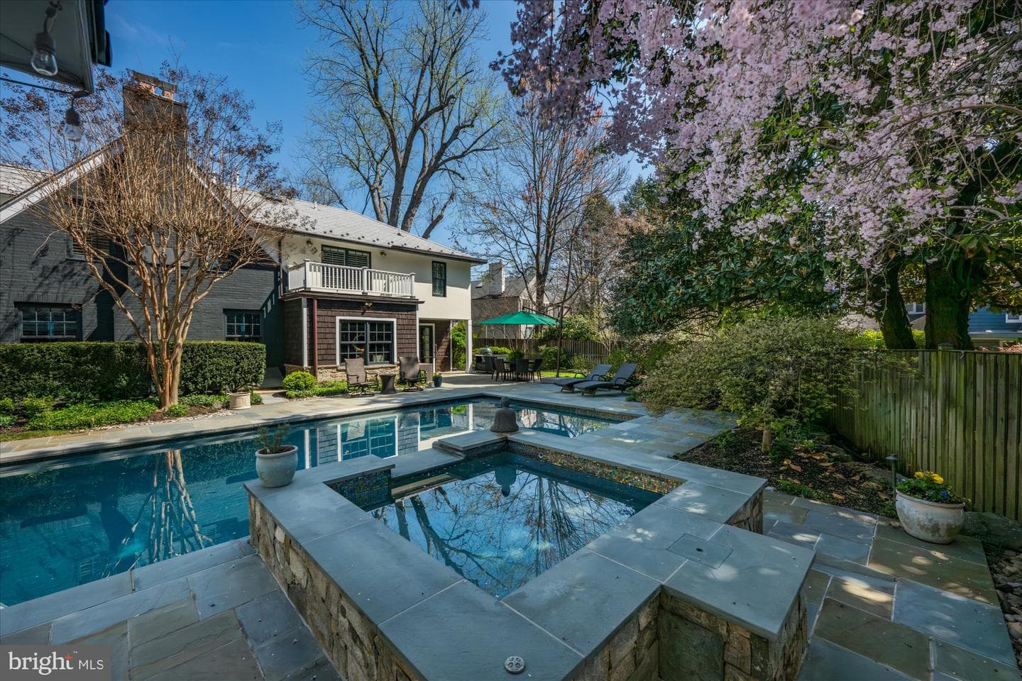 6 Leland Court photo 45