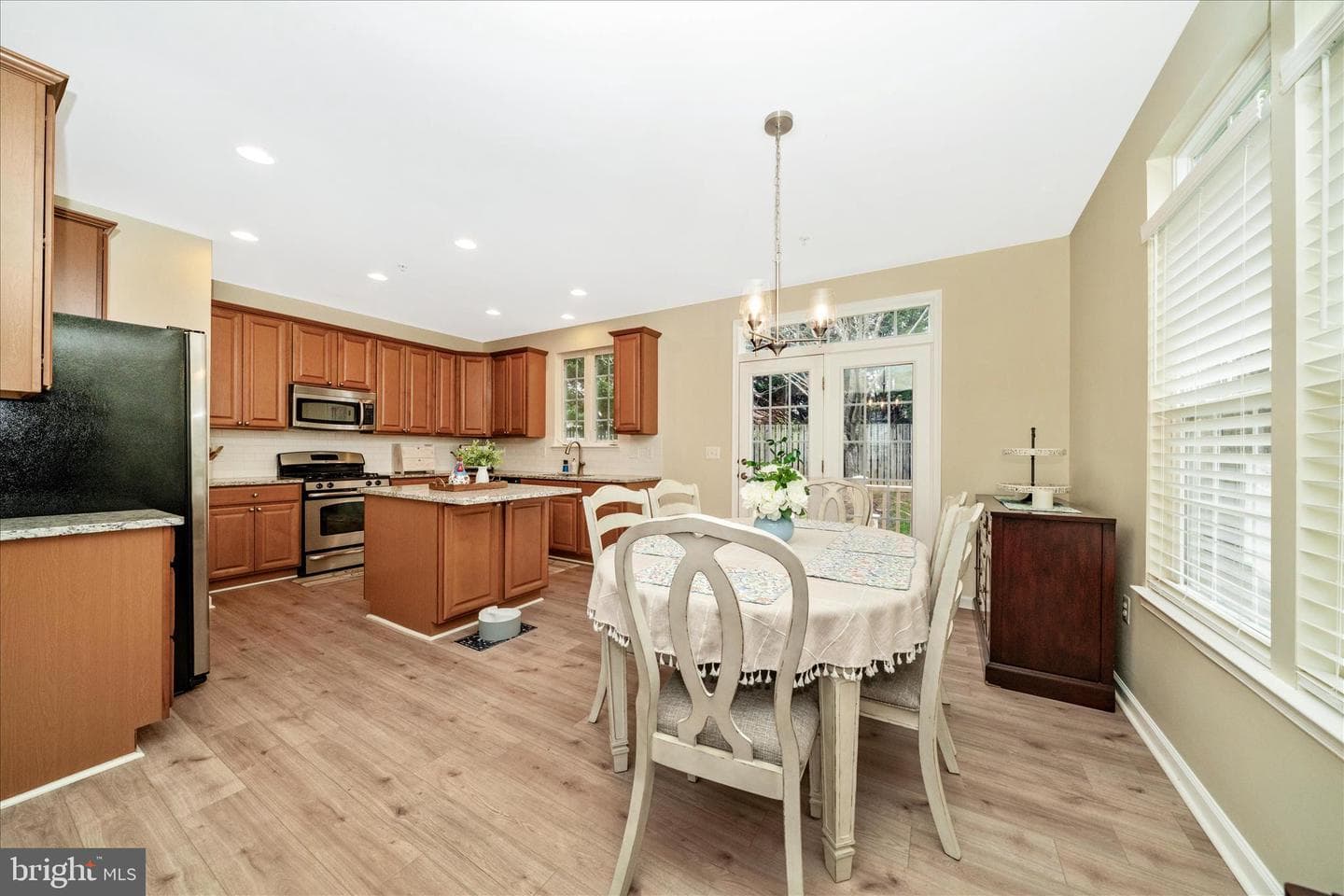 25538 Joy Lane photo 10