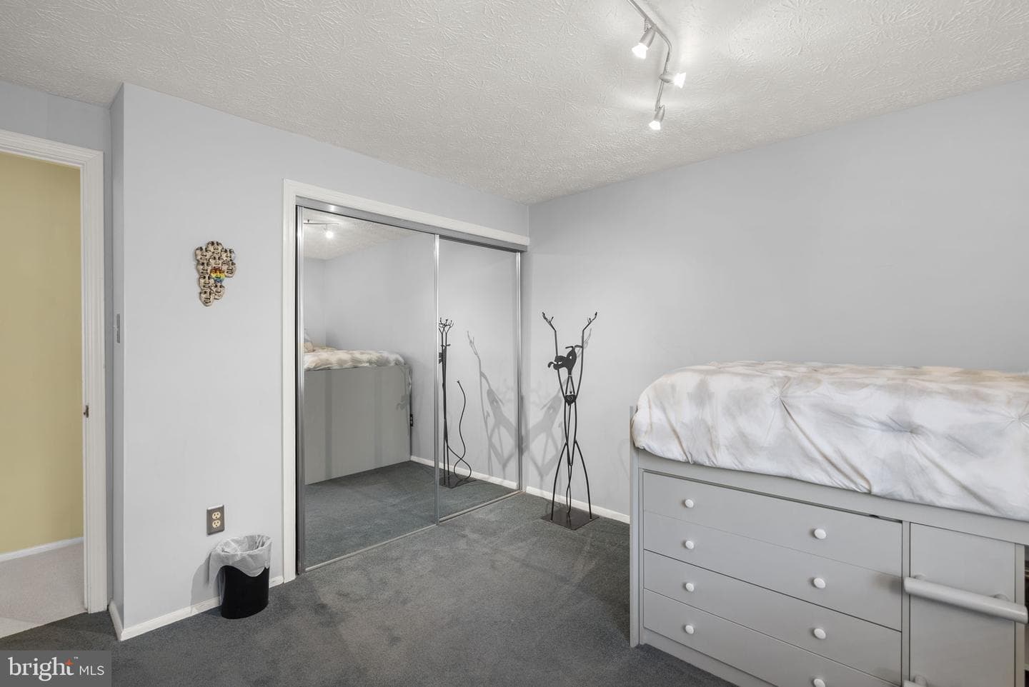 17205 Blossom View Drive photo 42