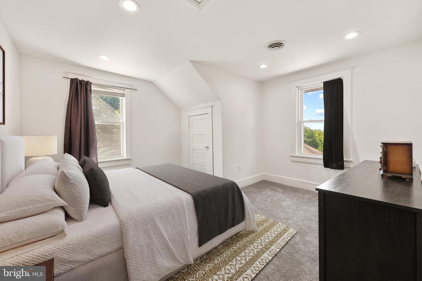27412 Ridge Road photo 17