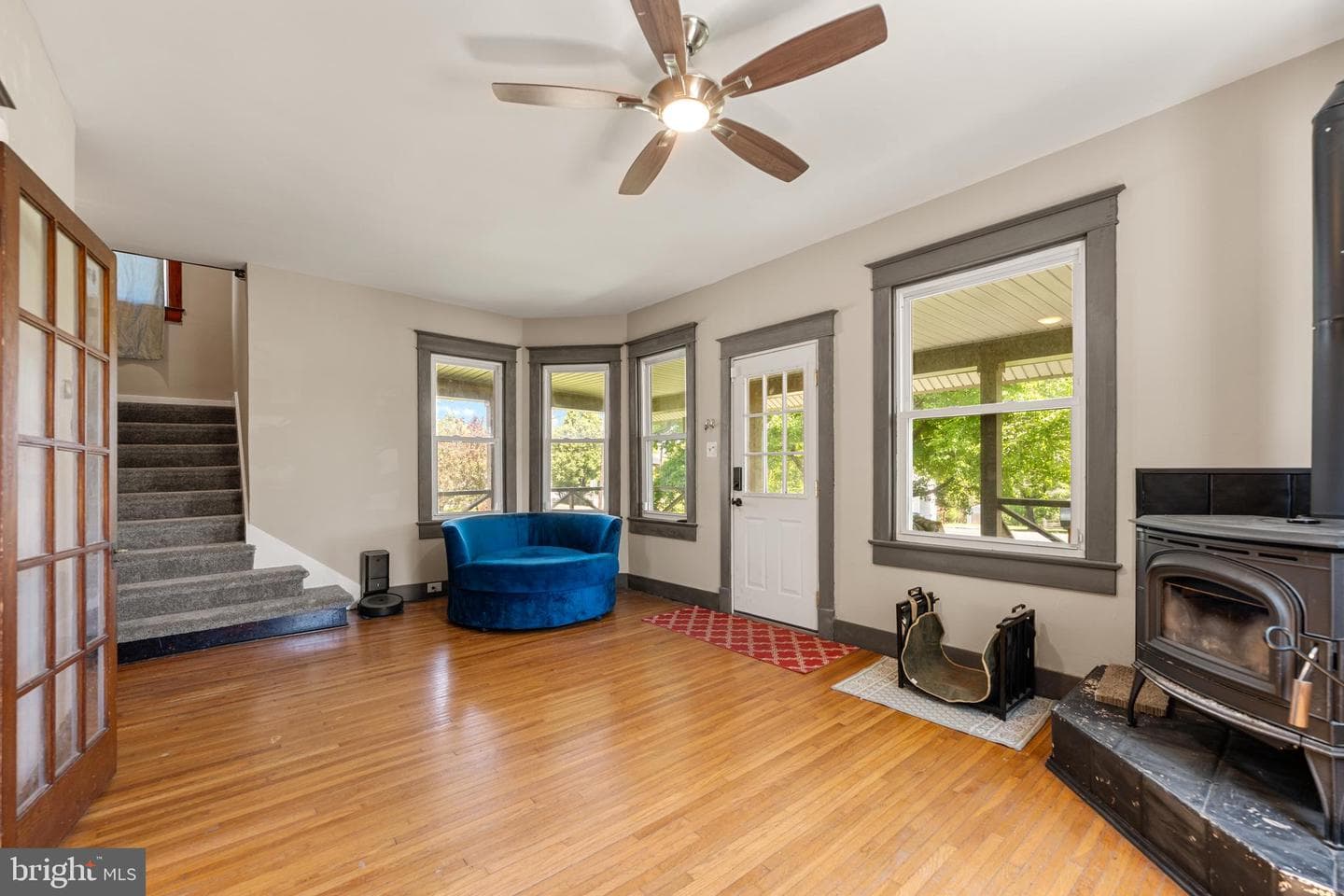 27412 Ridge Road photo 6