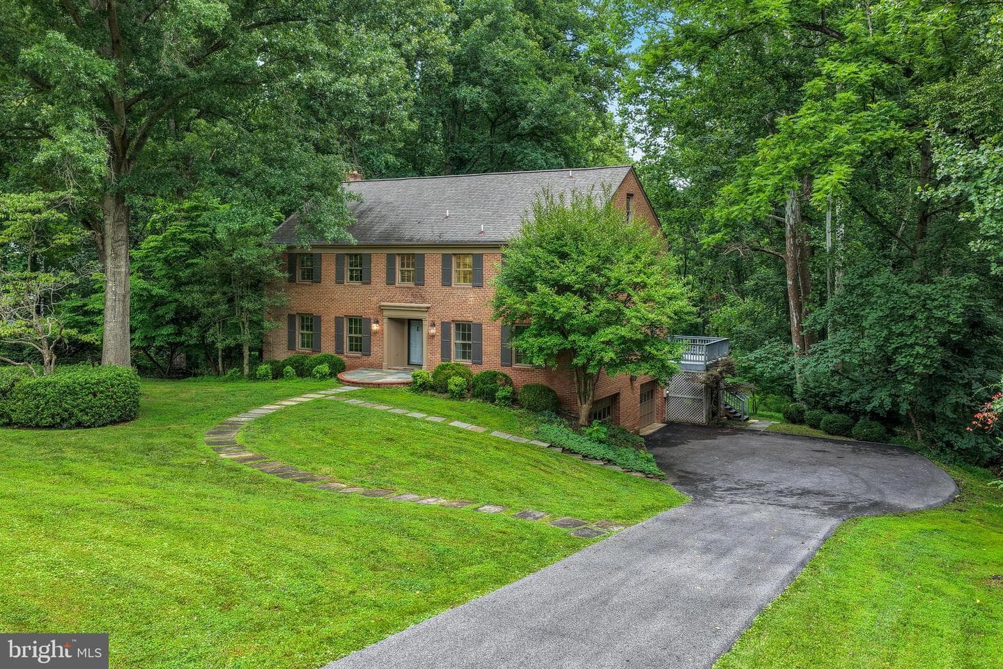 13621 Esworthy Road, Germantown
