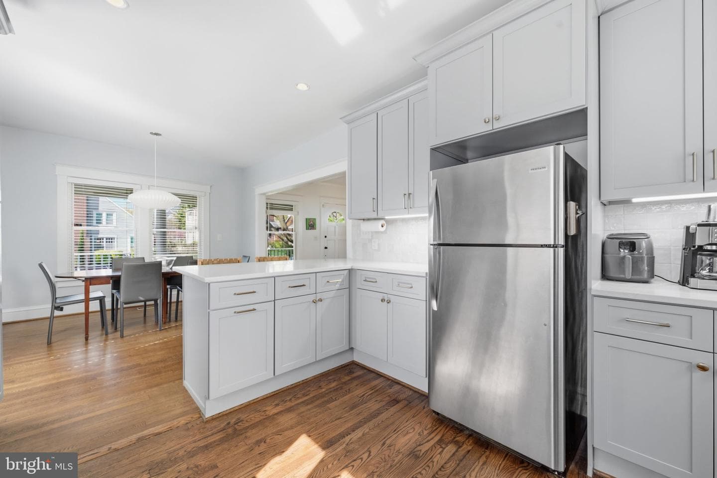 4428 Stanford Street photo 14