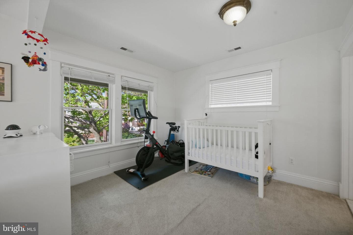 4428 Stanford Street photo 30