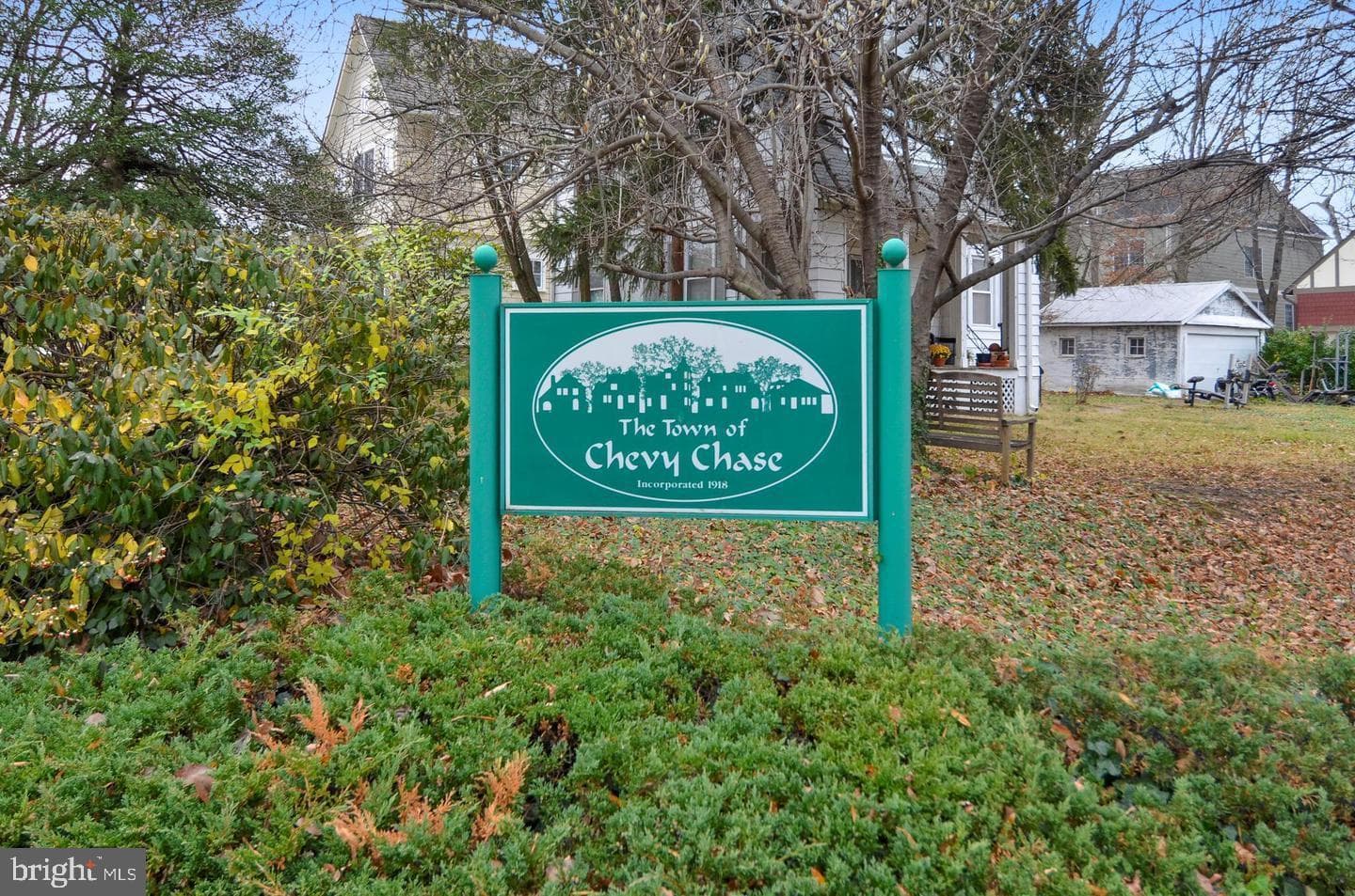 4428 Stanford Street photo 40