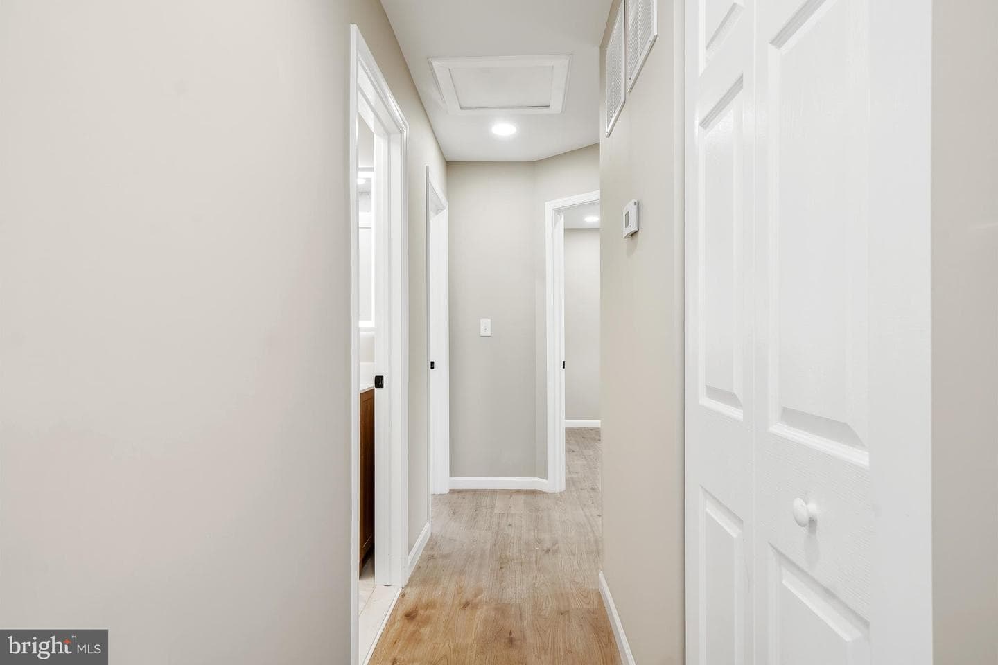 4603 Iris Place photo 12