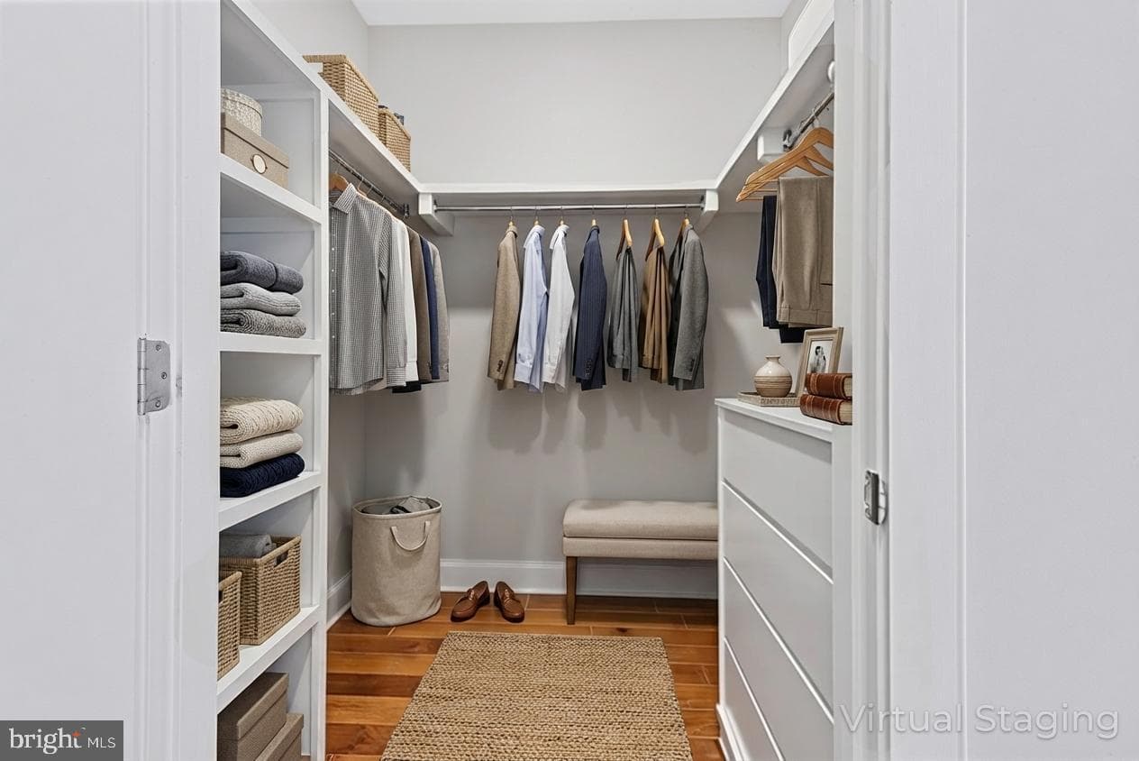 10274 Grosvenor Place photo 43