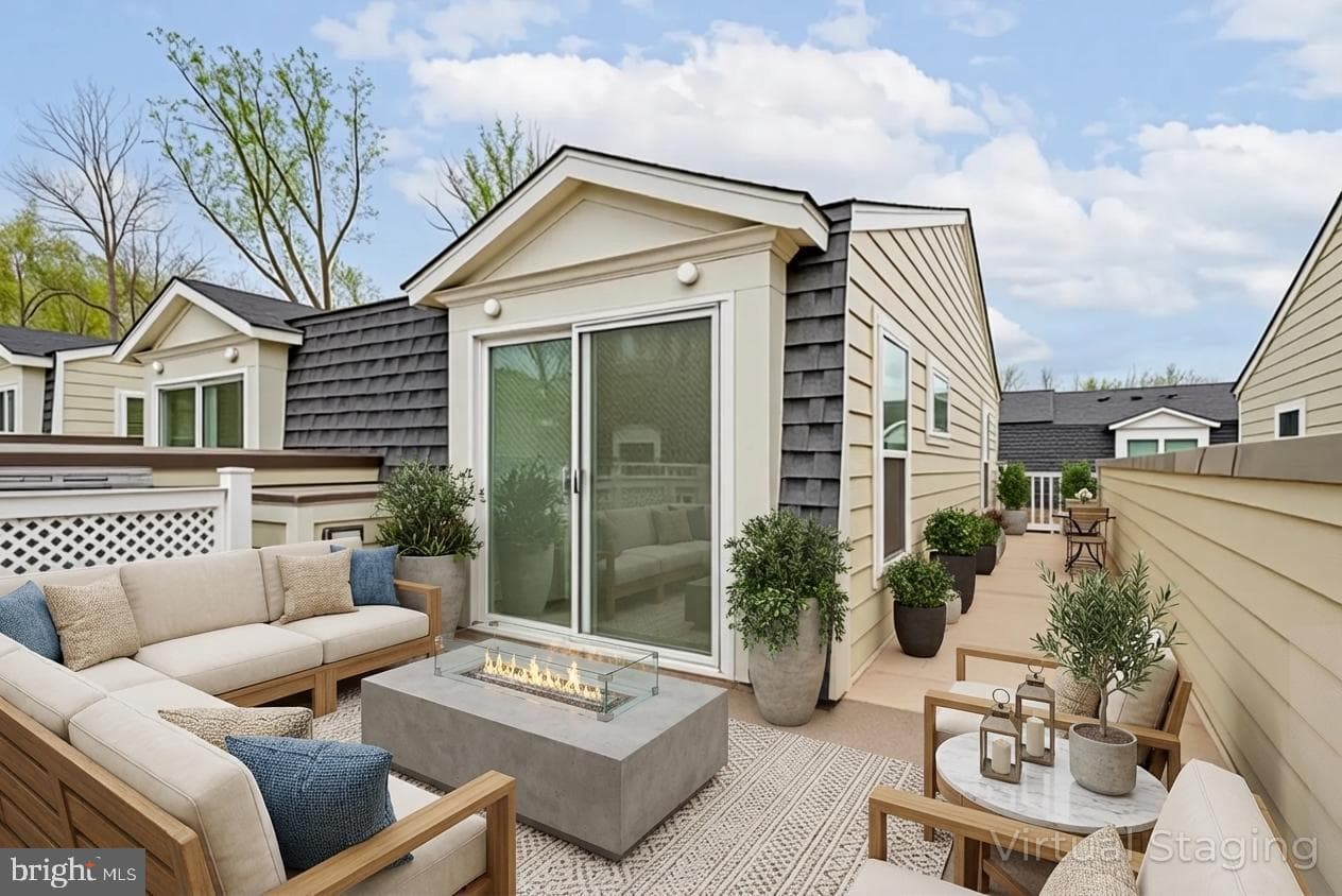 10274 Grosvenor Place photo 75