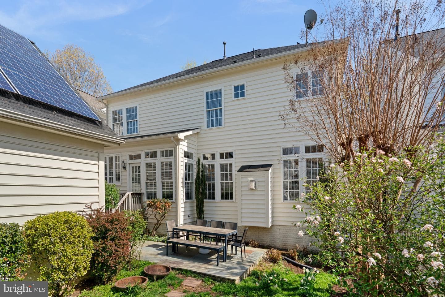 1377 Main Street photo 50