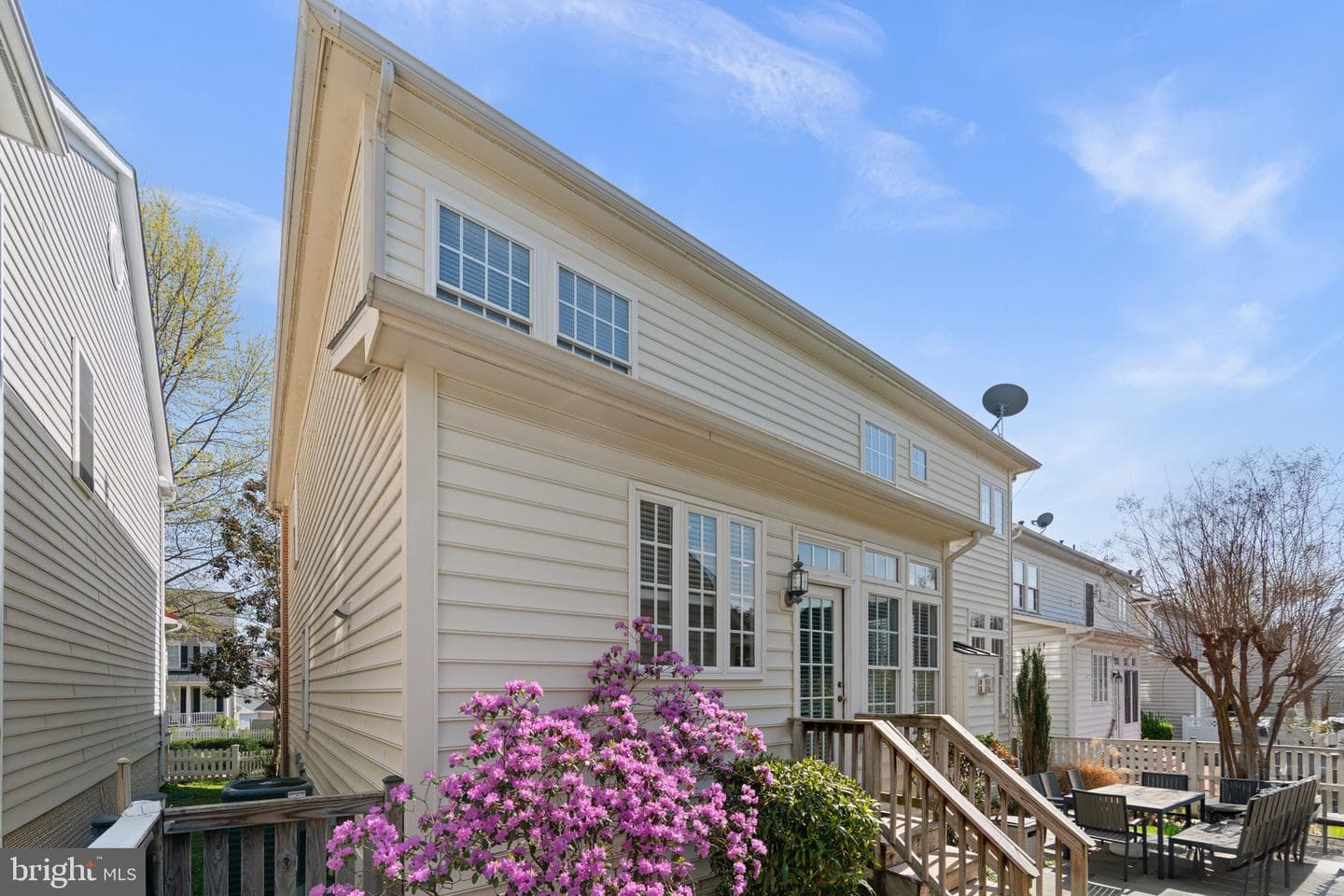 1377 Main Street photo 51