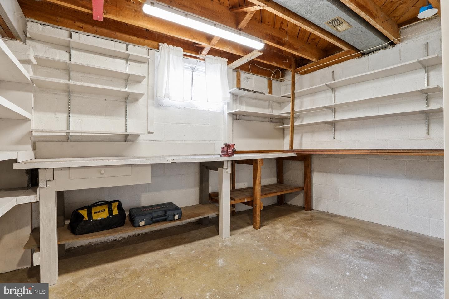10510 Hayes Avenue photo 19