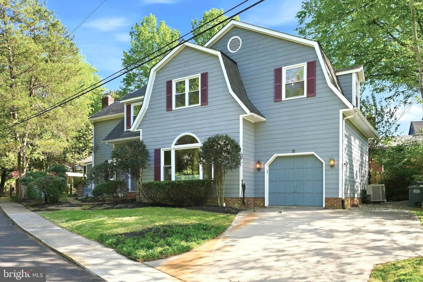49 Wellesley Circle photo 2