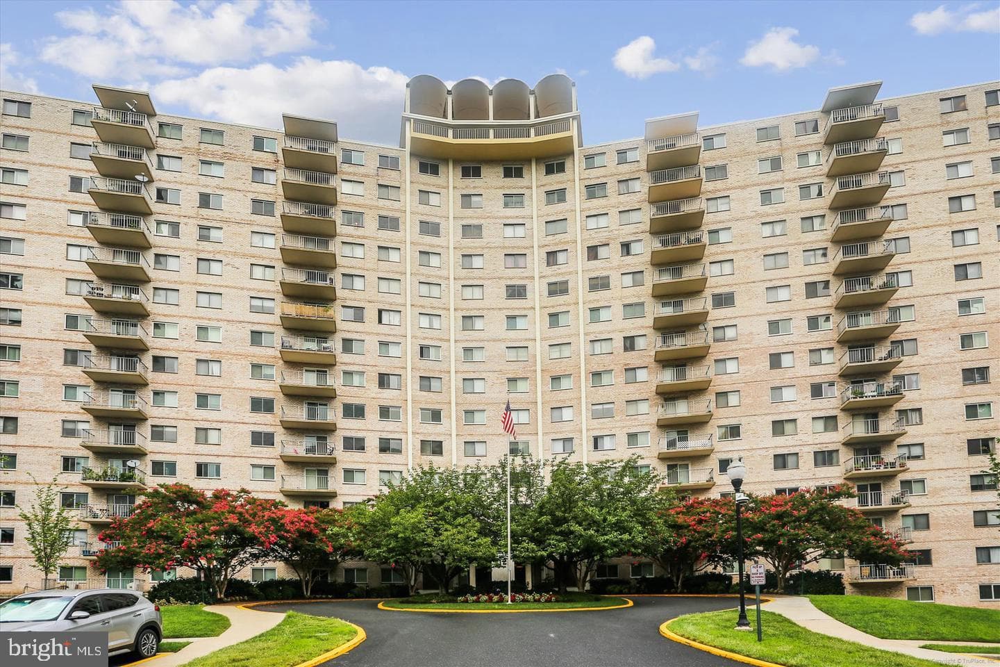 1111 University Boulevard W #1016 & 1017 photo 27