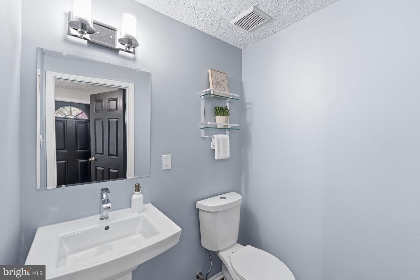105 Holdcroft Lane photo 24
