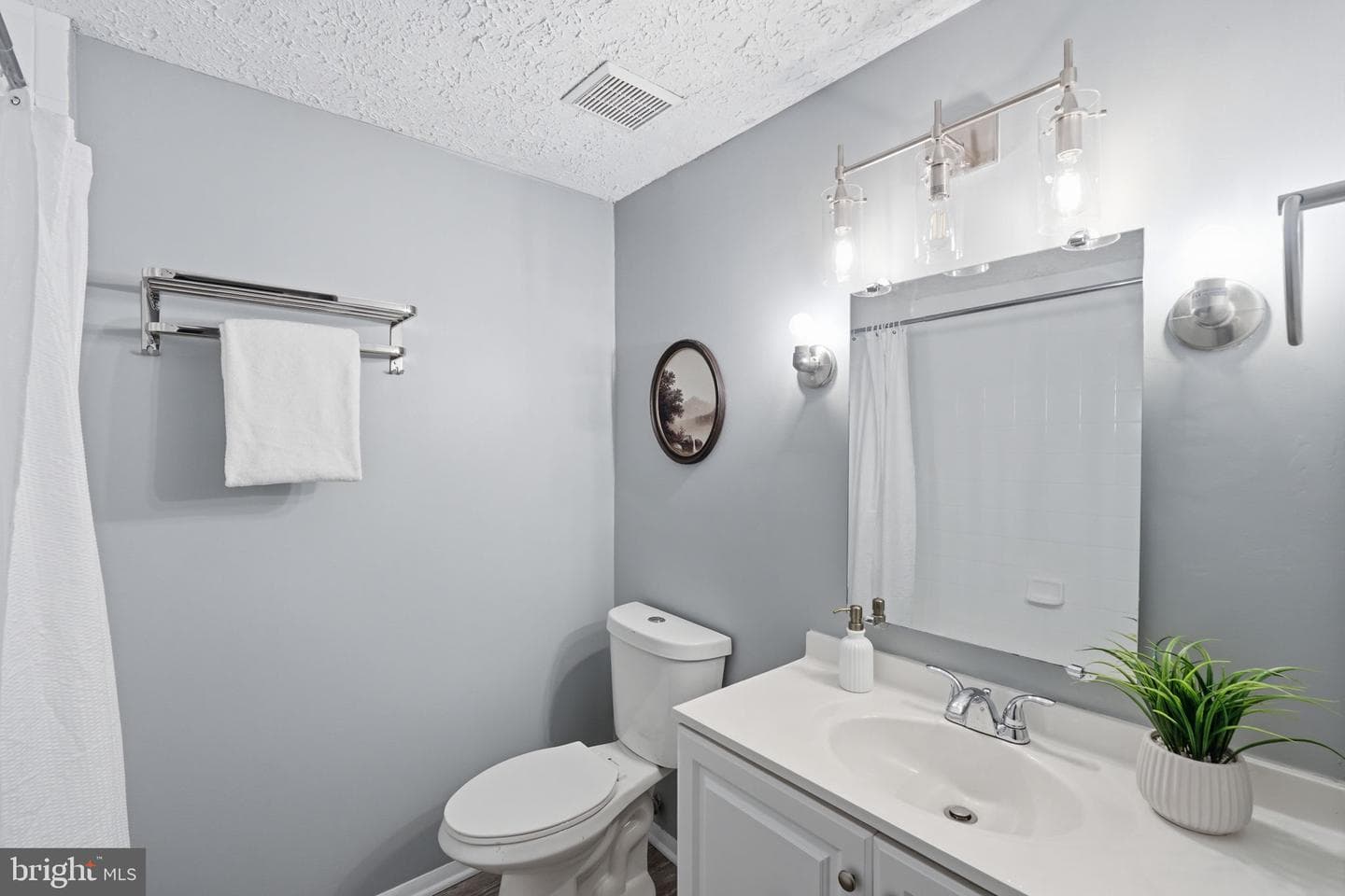 105 Holdcroft Lane photo 38