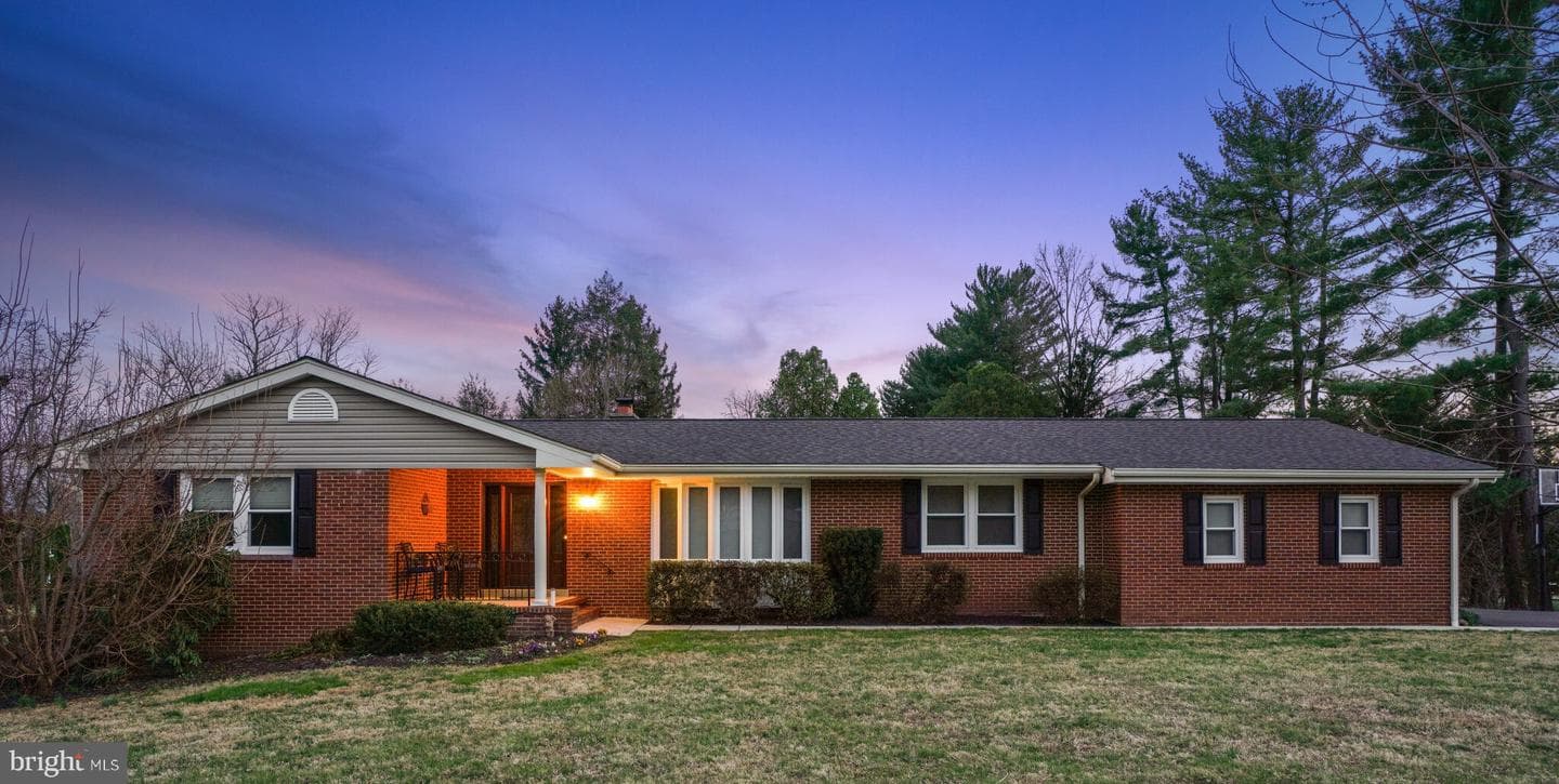 1800 Gayfields Drive, Silver Spring