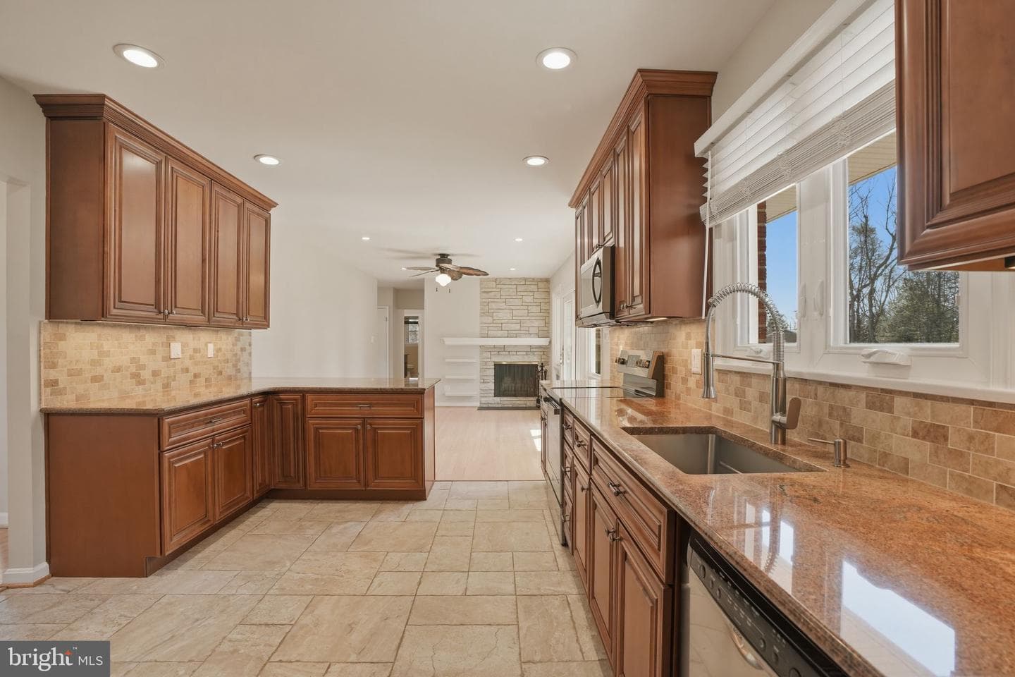 1800 Gayfields Drive photo 16