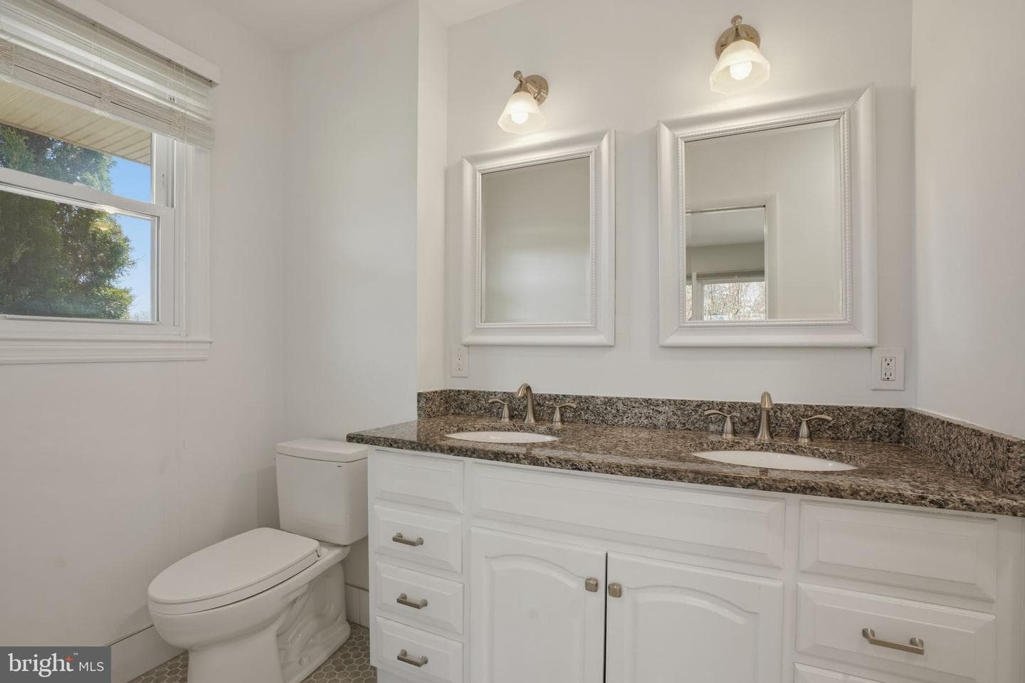 1800 Gayfields Drive photo 23