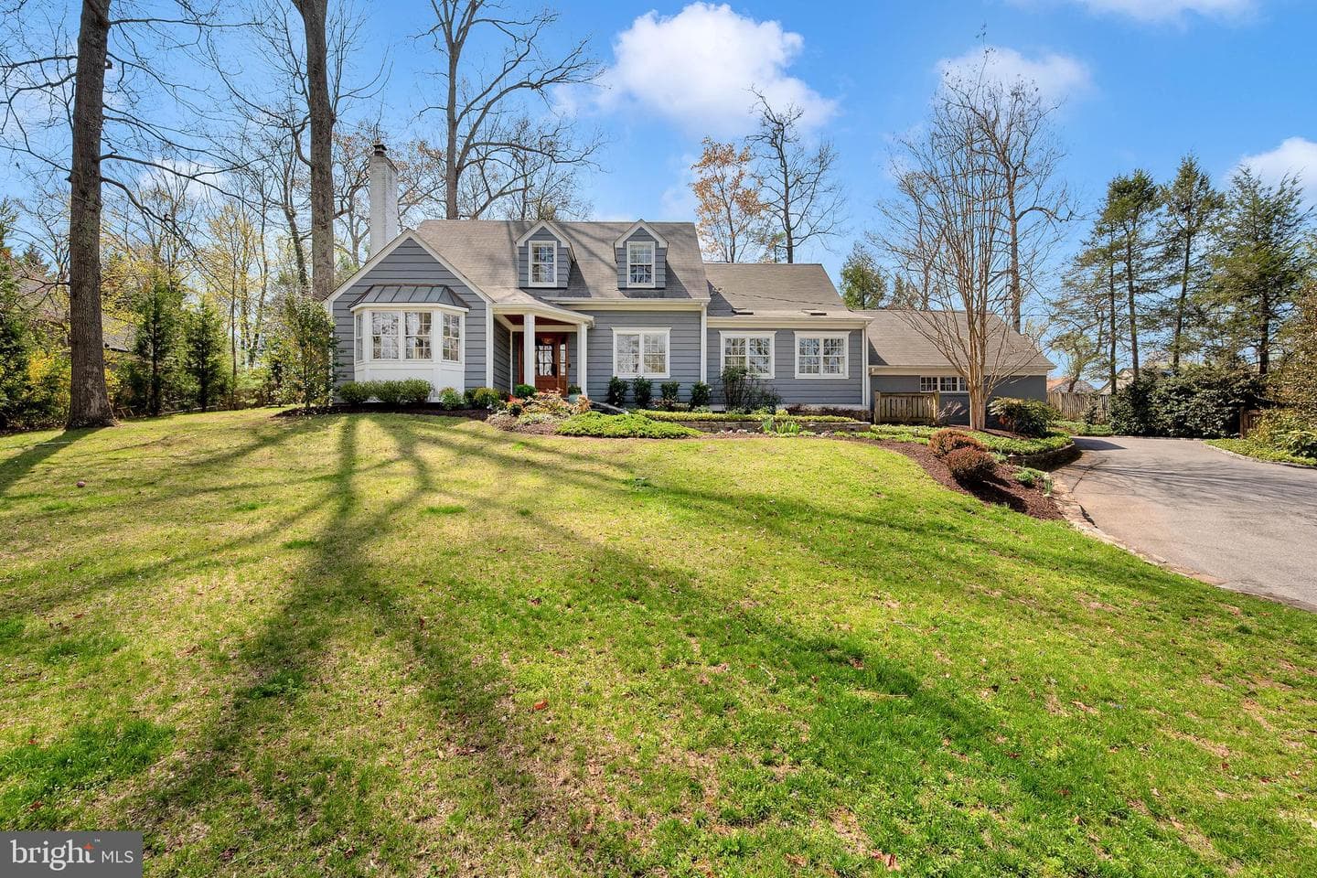 9218 Aldershot Drive