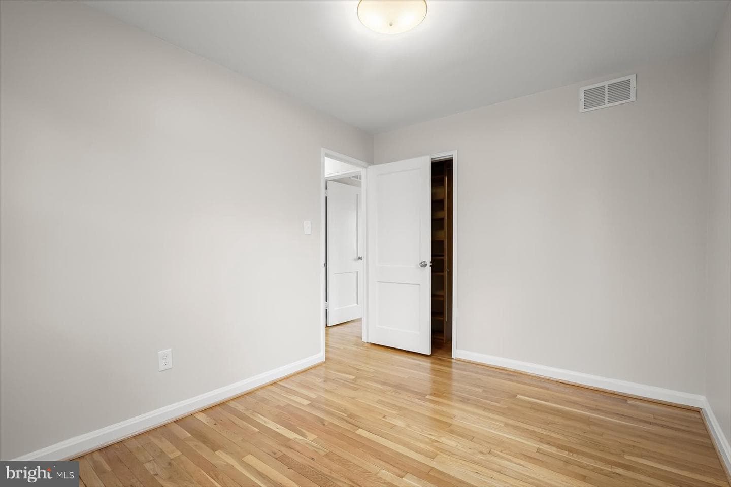 1523 Jasper Street photo 21