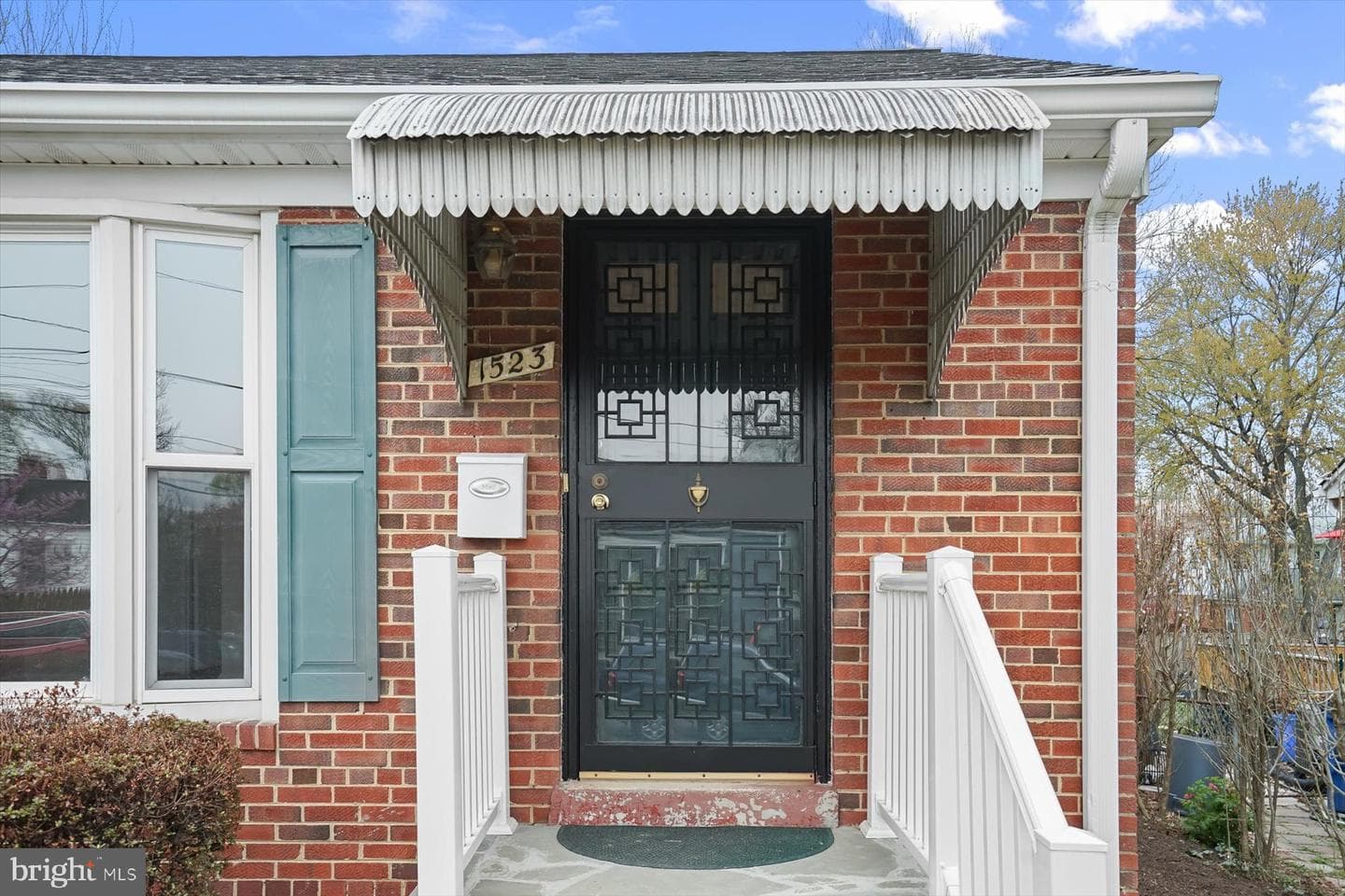 1523 Jasper Street photo 3
