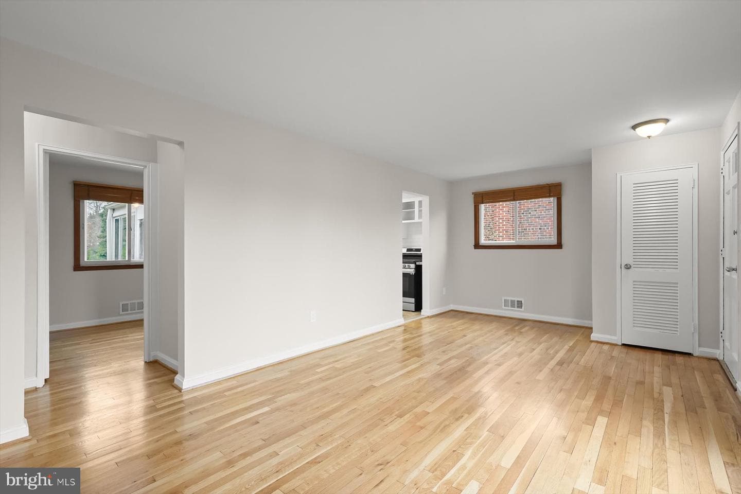 1523 Jasper Street photo 7