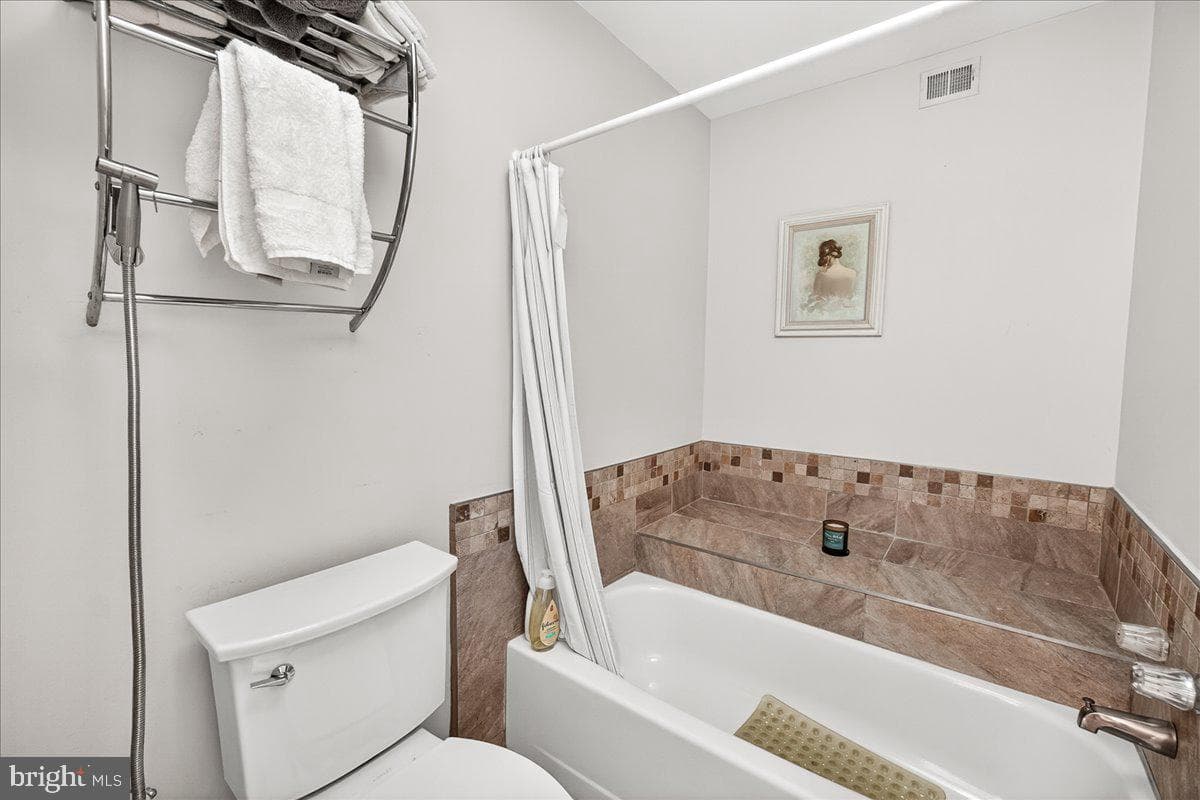 1520 Ingram Terrace photo 29
