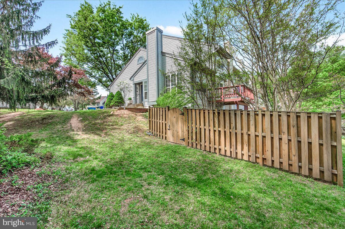 1520 Ingram Terrace photo 44
