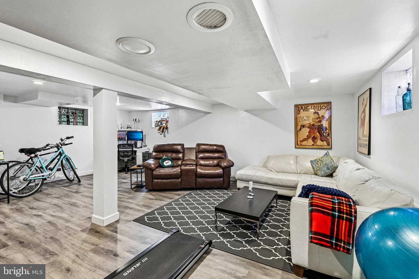 10419 Huntley Avenue photo 36