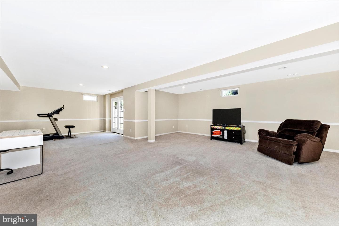 12307 Houser Drive photo 33