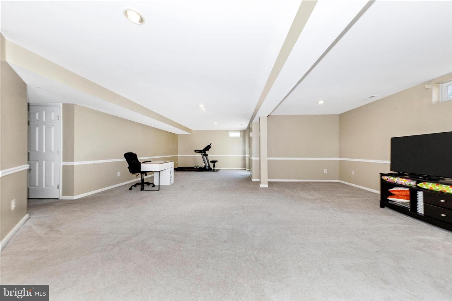 12307 Houser Drive photo 34