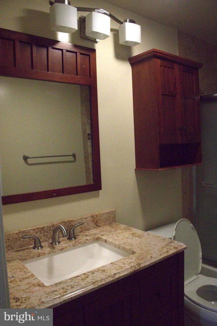 17 Habersham Court photo 28