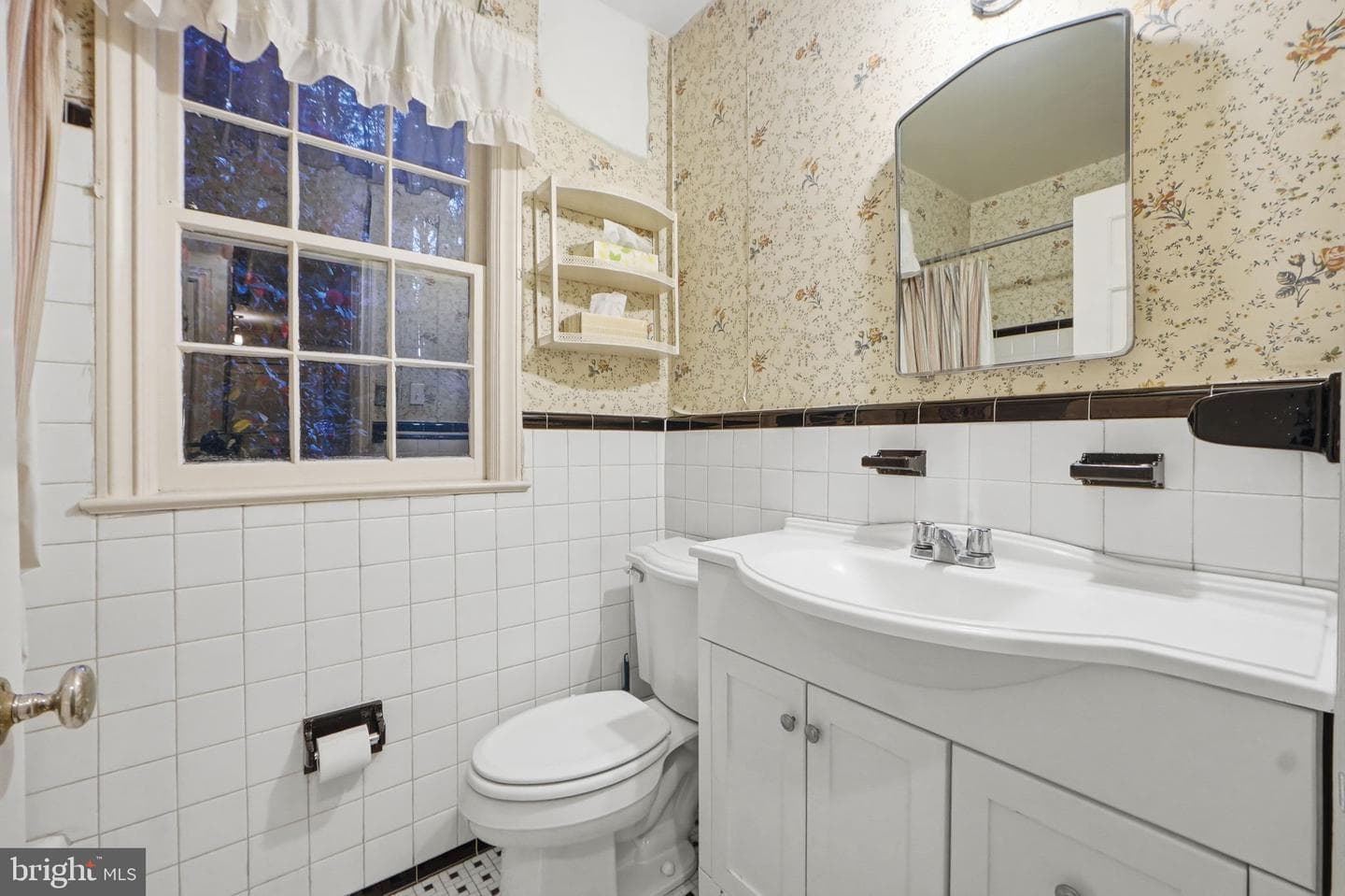 5216 Farrington Road photo 18