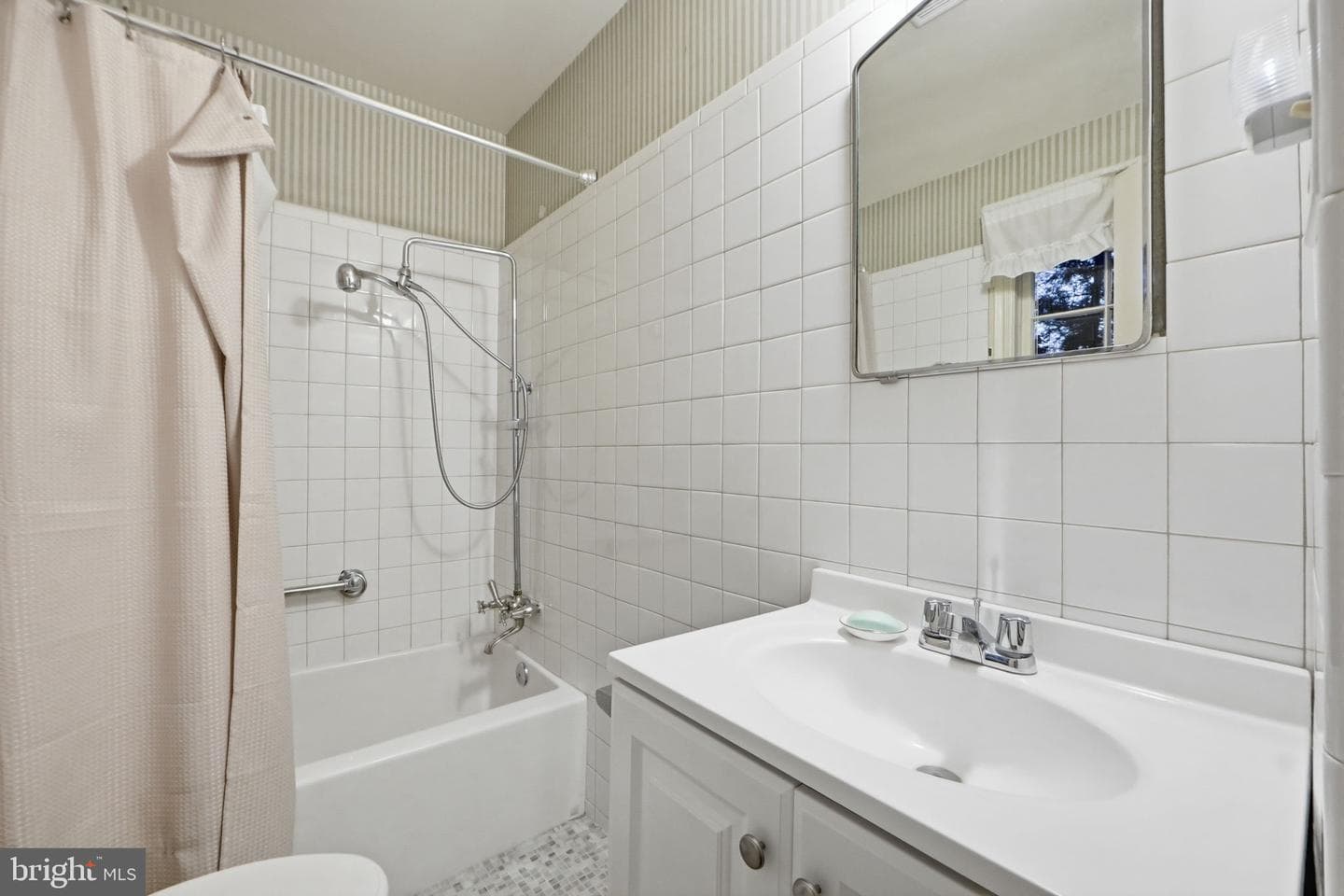 5216 Farrington Road photo 24