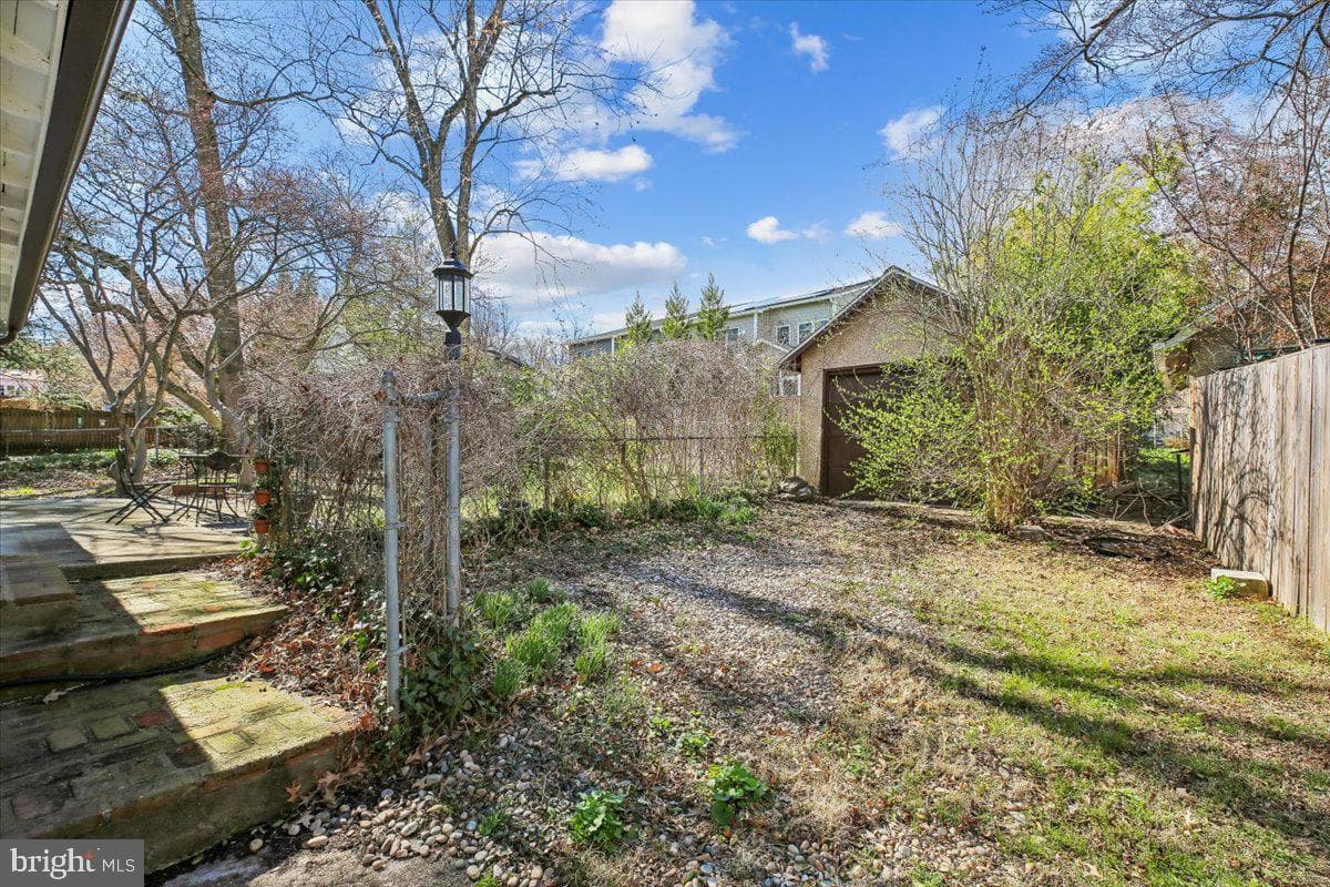5511 Alta Vista Road photo 40