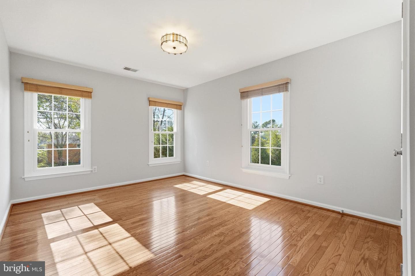 3714 Monitor Place photo 28