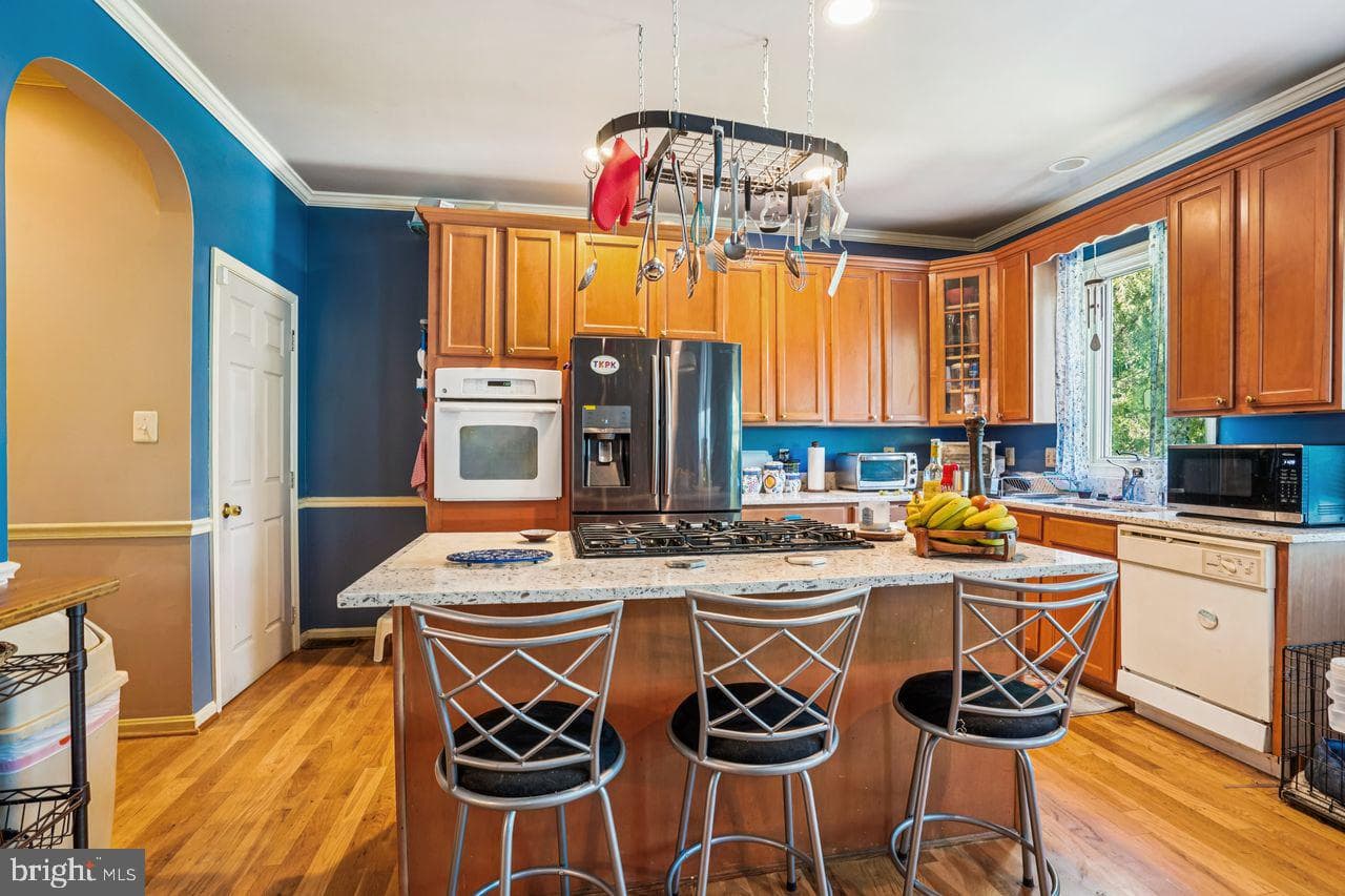 6418 Sligo Mill Road photo 11