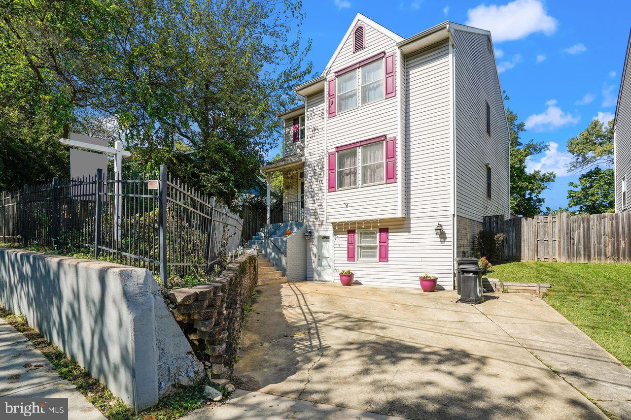 6418 Sligo Mill Road, Takoma Park