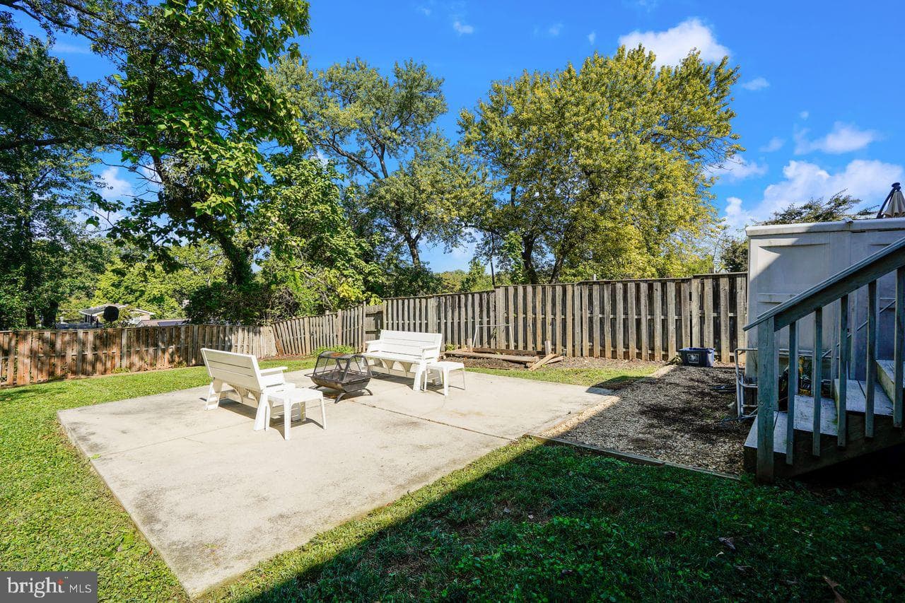 6418 Sligo Mill Road photo 34