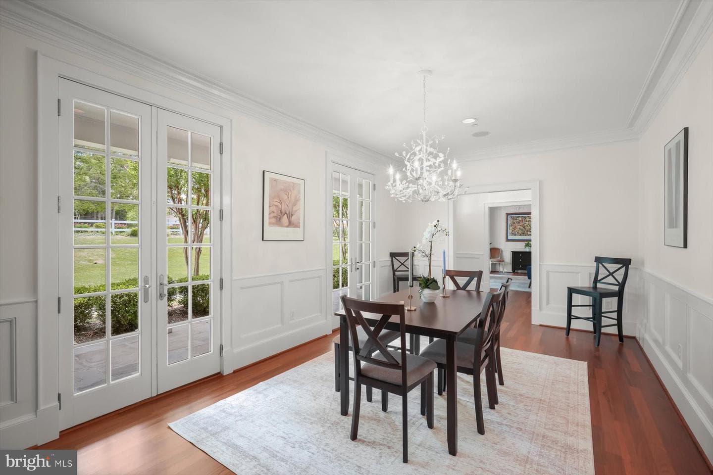 7506 Persimmon Tree Lane photo 3