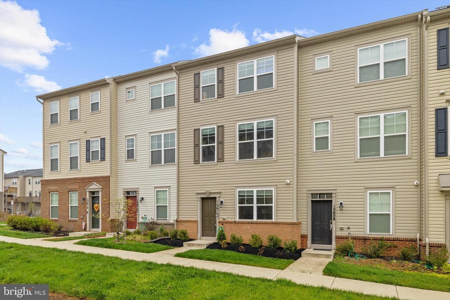 15610 Steamboat Way photo 4
