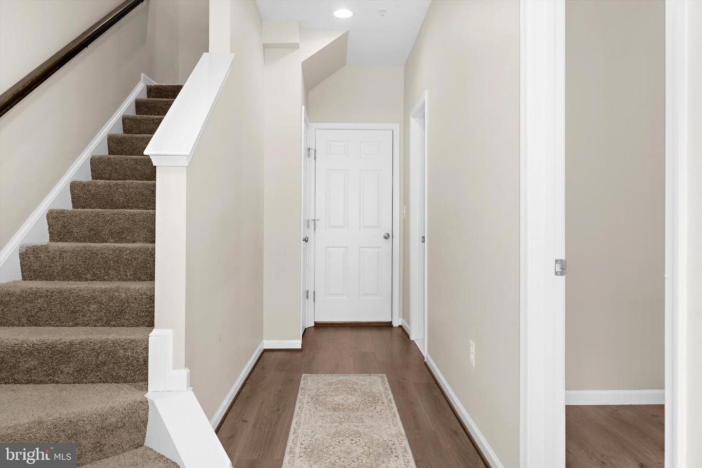 15610 Steamboat Way photo 5