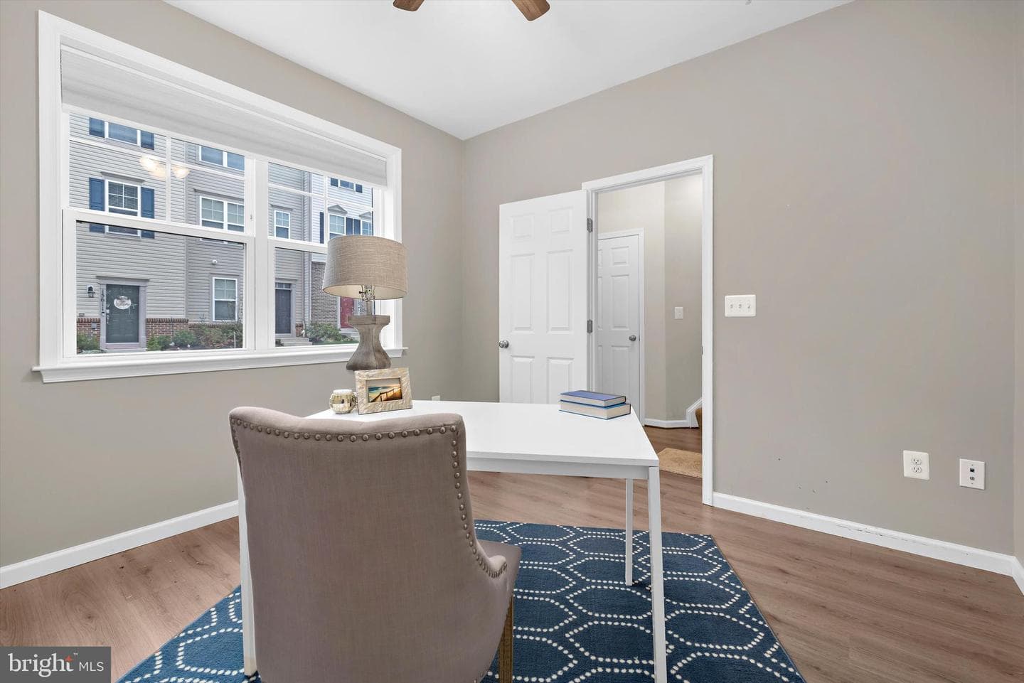 15610 Steamboat Way photo 9