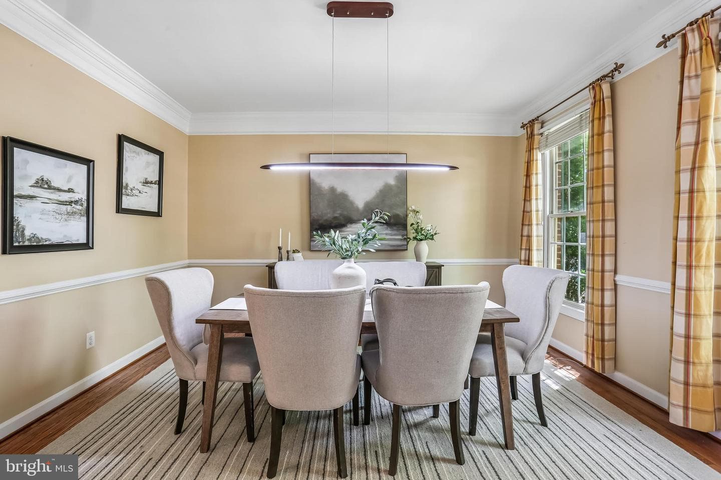 614 Linslade Street photo 15