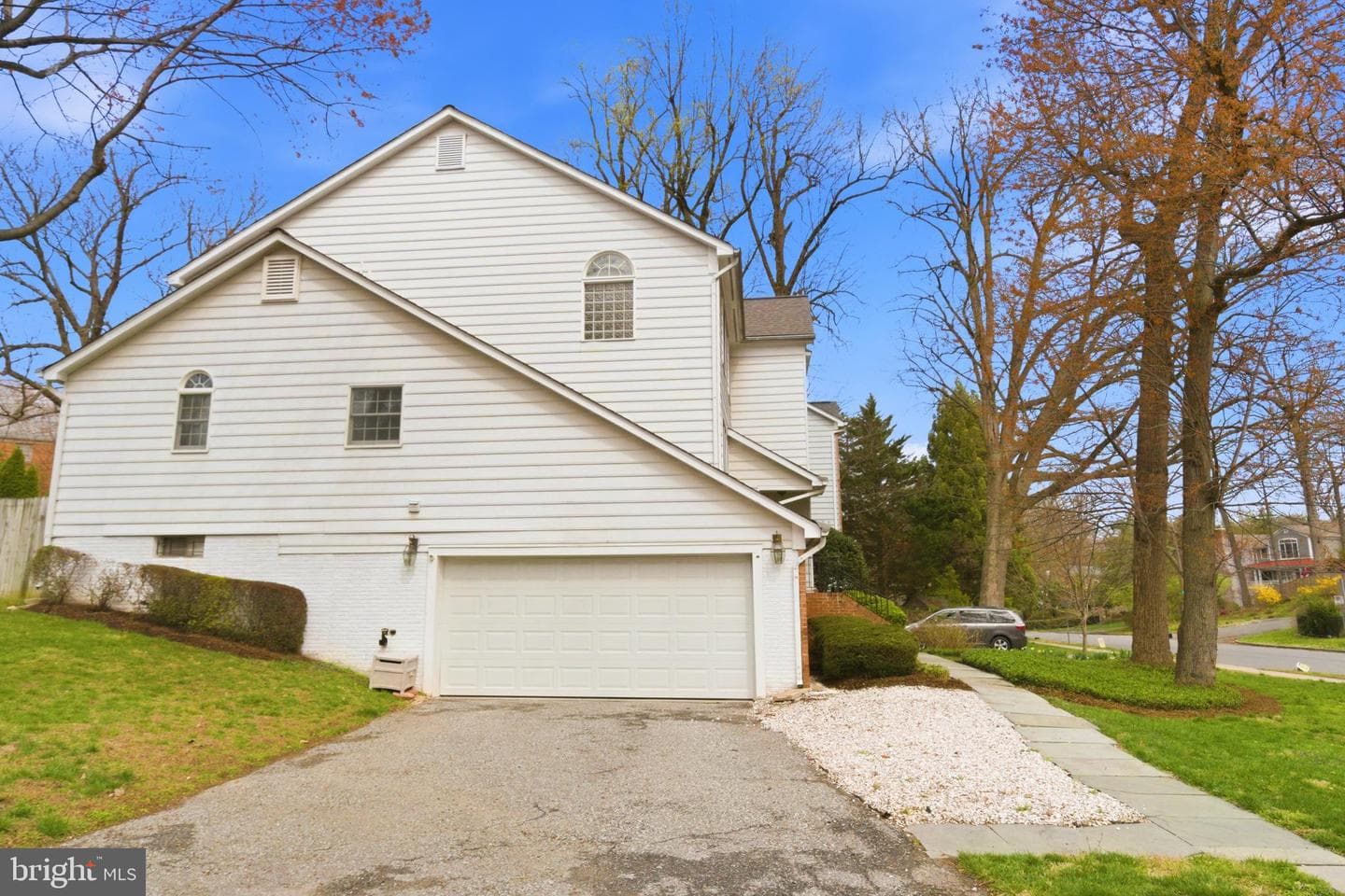 8901 Ellsworth Ct photo 48