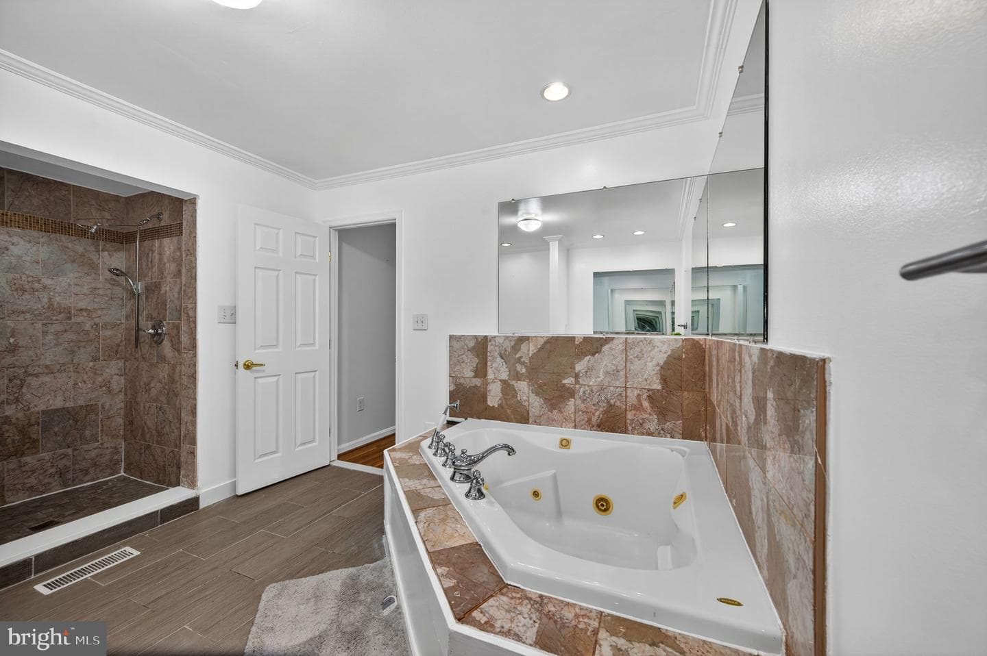 10600 Vantage Court photo 32