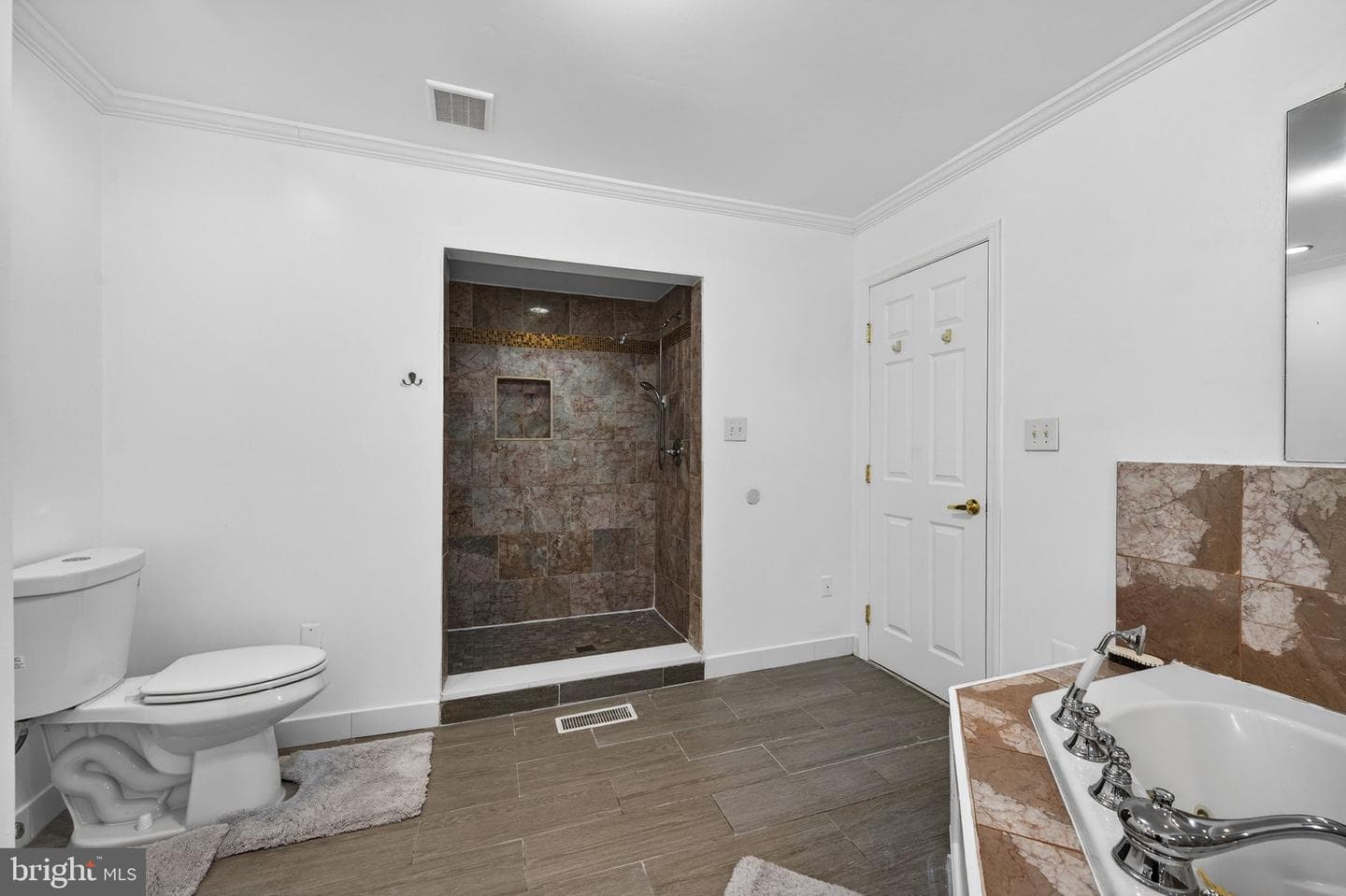 10600 Vantage Court photo 33