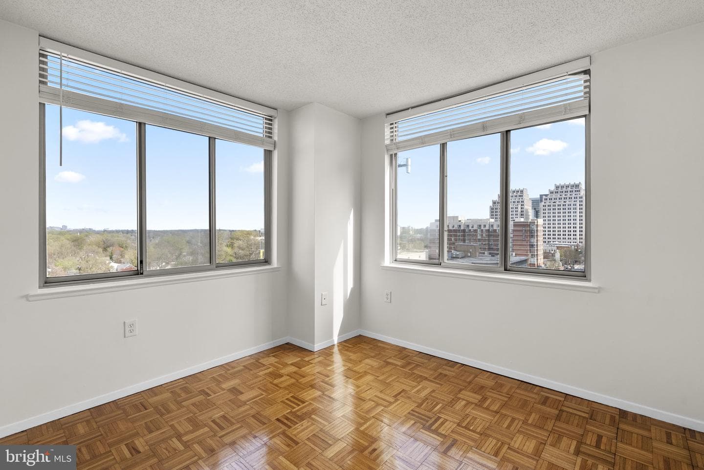 4801 Fairmont Avenue #904 photo 25
