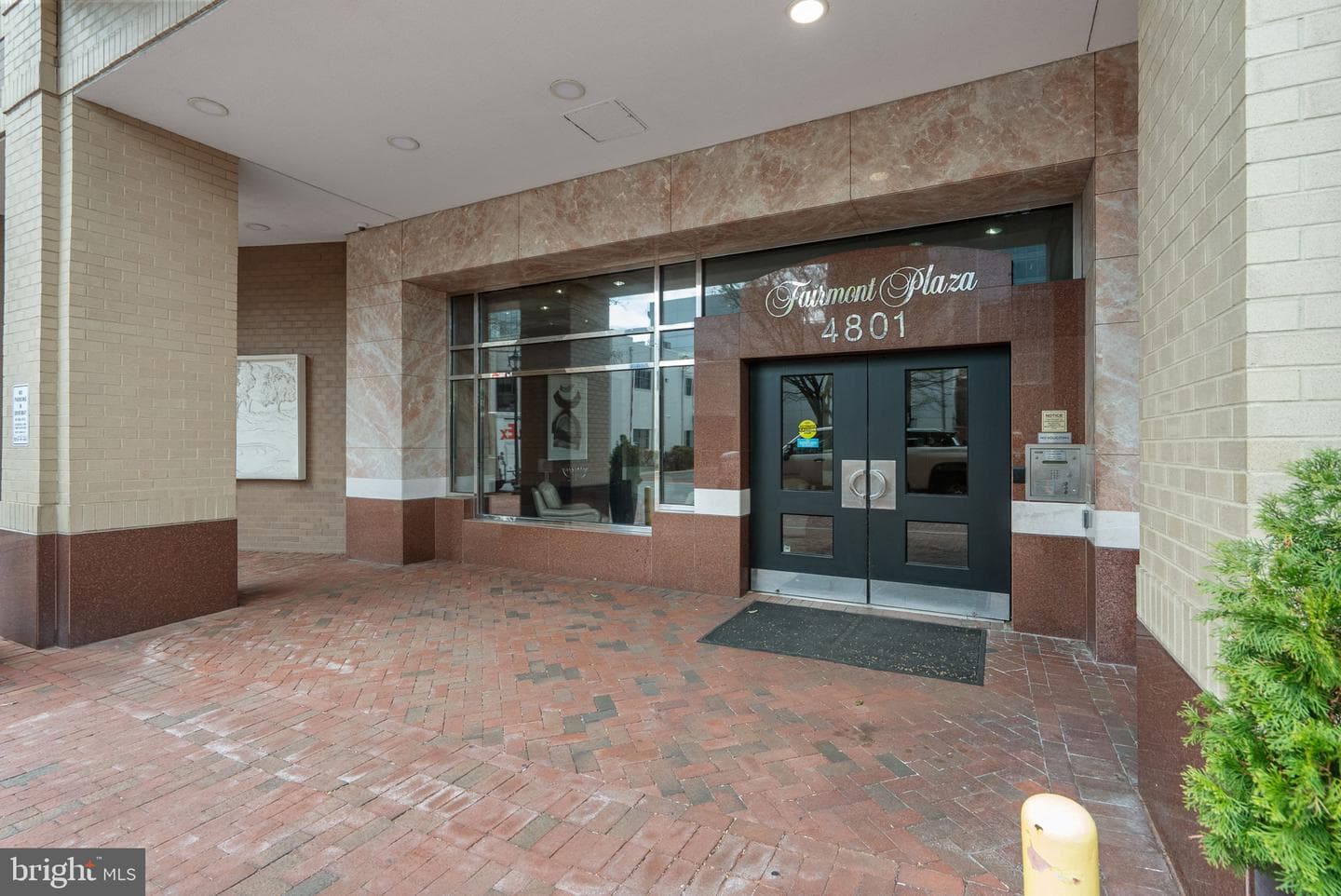 4801 Fairmont Avenue #904 photo 38