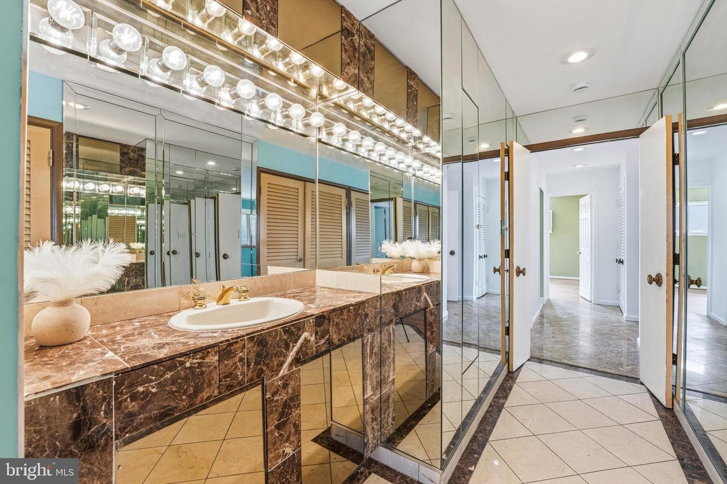 700 Greyrock Drive photo 22